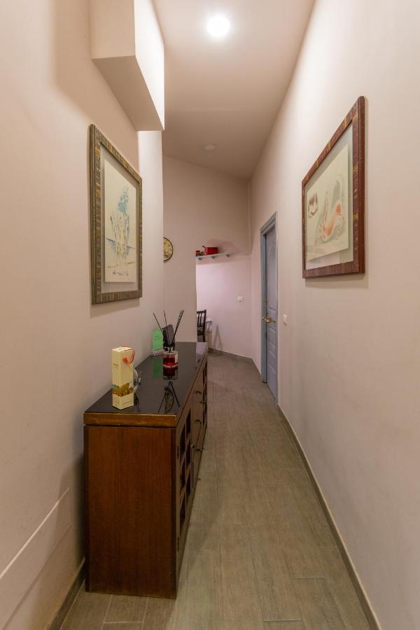 Vercelli Guest House Near San Giovanni Рим Екстериор снимка